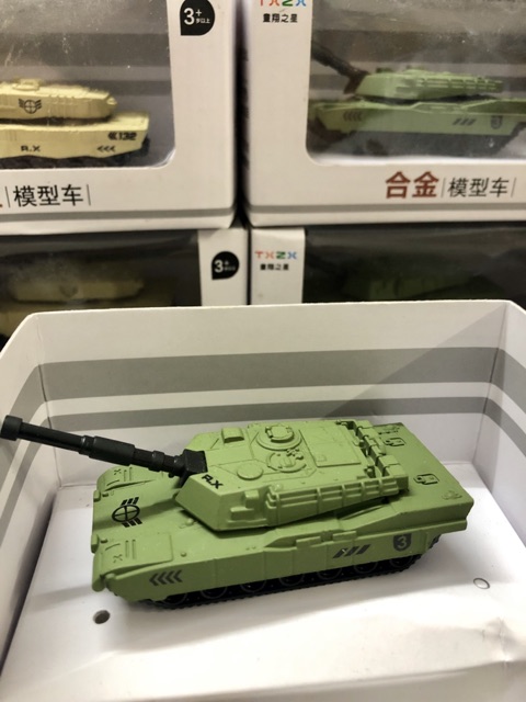 Mô hình xe tăng chiến đấu