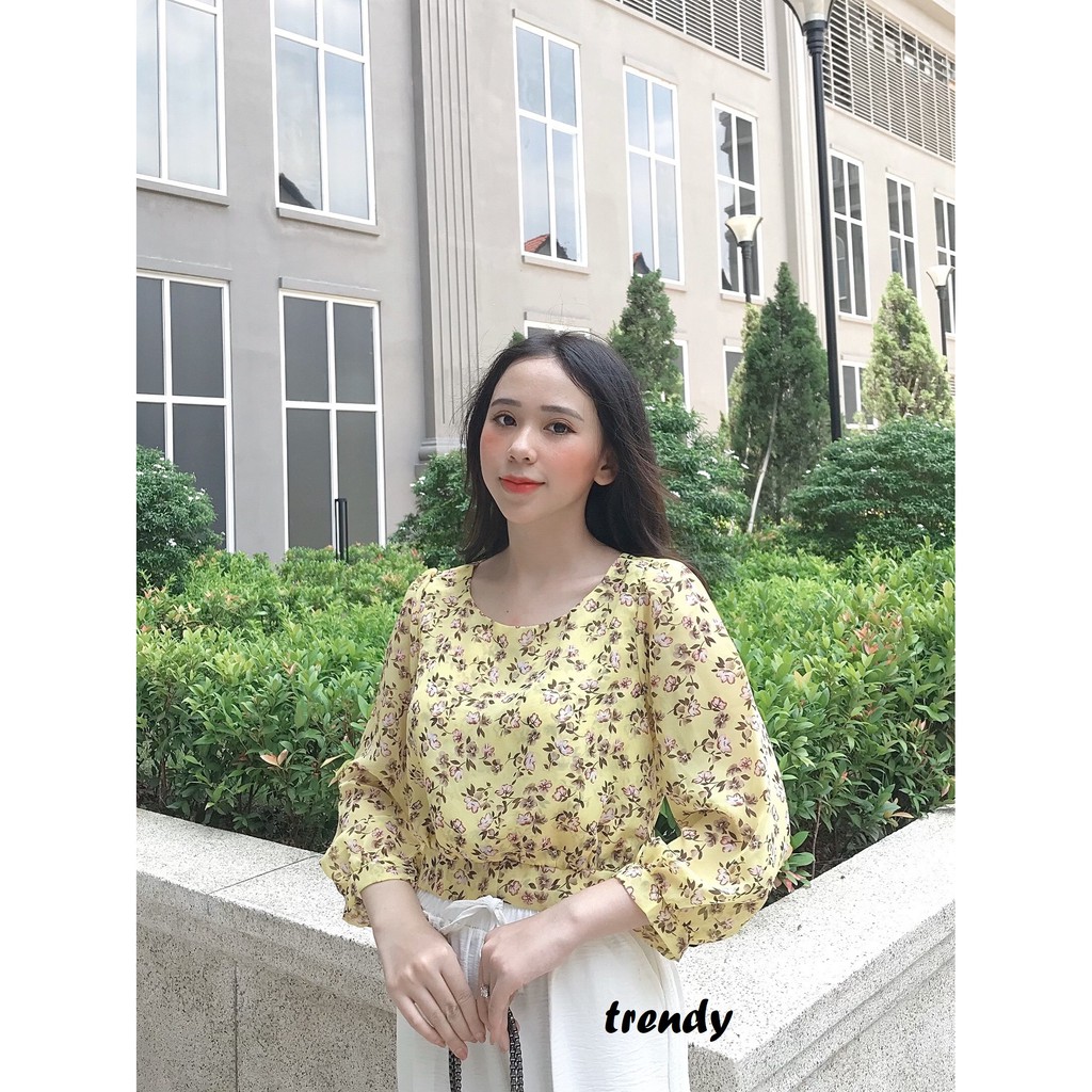 Áo voan lụa hoa croptop