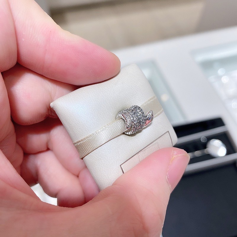charm pan con rắn nhỏ đính đá trắng bạc s925 cao cấp