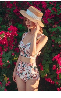 Bộ bơi hoạ tiết hoa