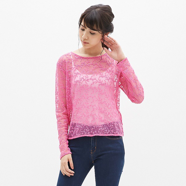 Áo ren thêu hoa xinh xắn của GU - Nhật Bản