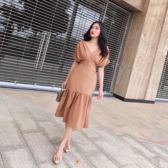 T1673-đầm xếp li vai nhúng bèo