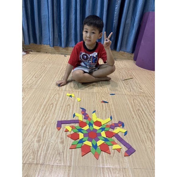Bộ Ghép Hình Sáng Tạo Pattern Blocks 155 Chi Tiết Bằng Gỗ