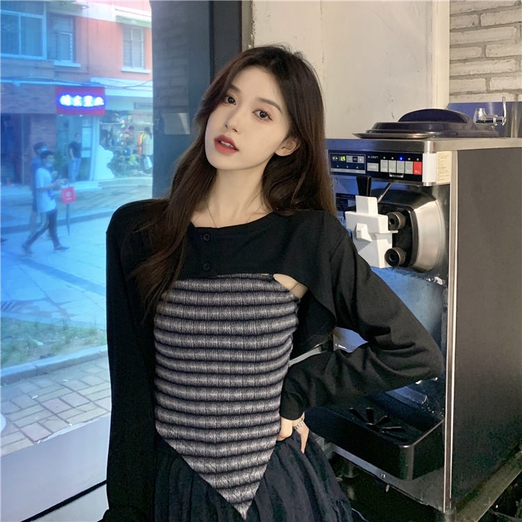 Set Len 2 Món Áo Croptop Họa Tiết Sọc + Áo Khoác Cardigan Có Nút Cài Hàng Quảng Châu Siêu Đẹp | Smide Clothing