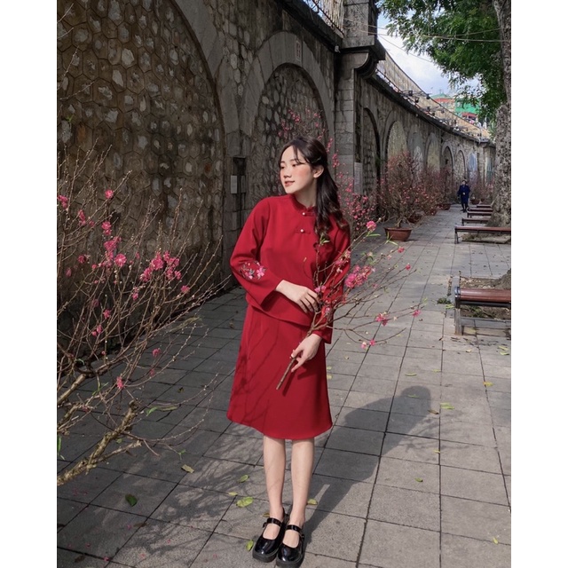 Set áo cổ tàu đính trai tay thêu hoa, chân váy xòe vnt0122b01 by germe