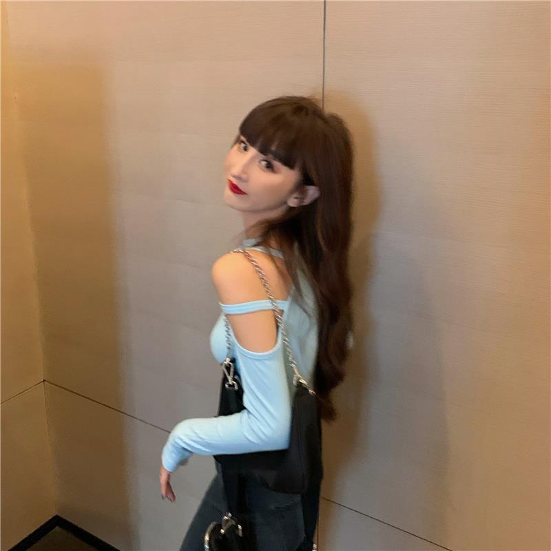 Áo croptop siêu ngắn hở vai cạp cao phối nút dài tay thời trang Hàn Quốc dành cho nữ