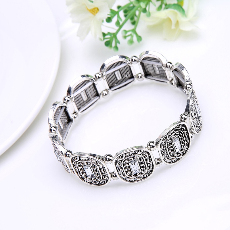 Vòng Tay Hoa Phong Cách Bohomian Cho Nữ