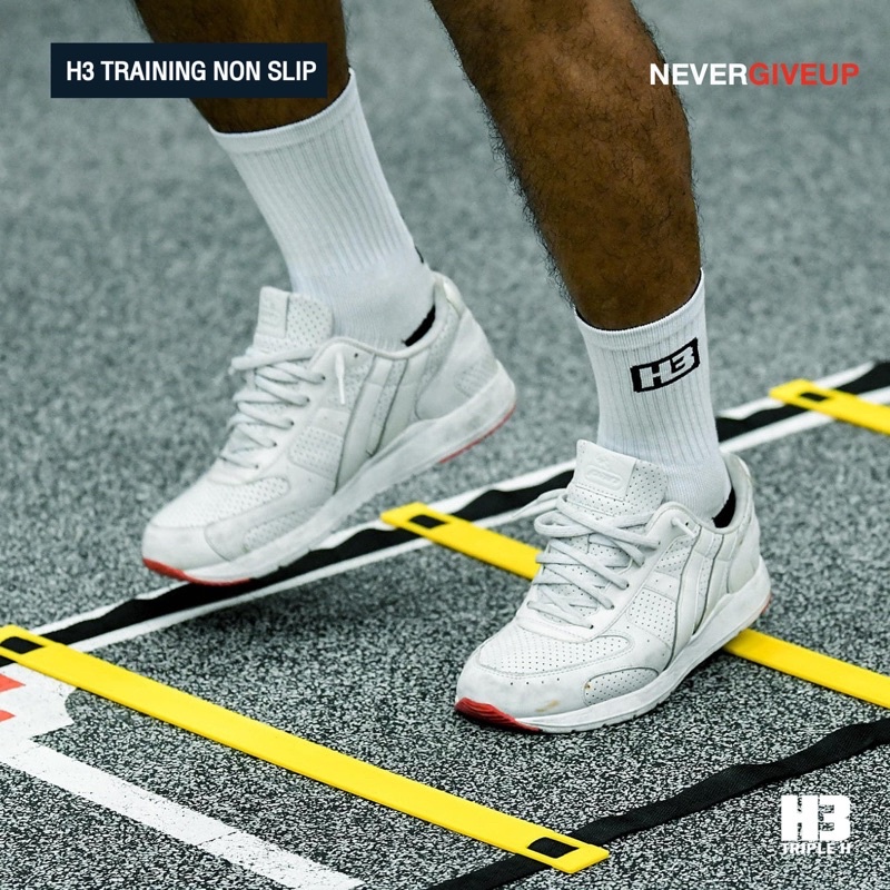 Tất chống trơn H3 Training- Thương hiệu Thái Lan. Hàng nhập khẩu chuyên dùng tập luyện bóng đá, bóng rổ, tennis...