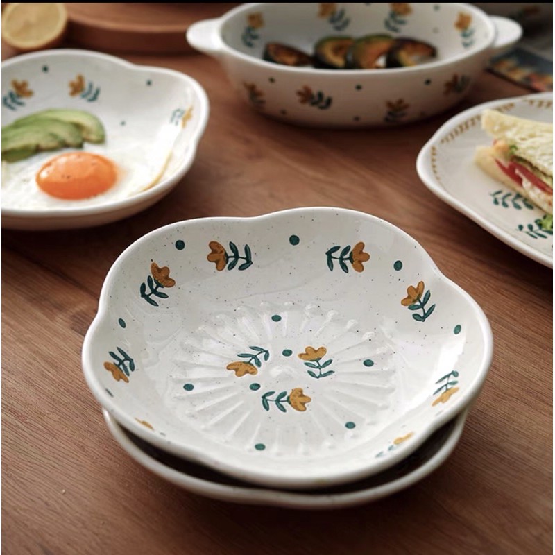 Bộ bát đĩa hoa cỏ vàng men tiêu phong cách vintage