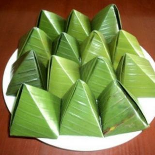 1kg Lá Chuối để gói bánh, xôi, chả...