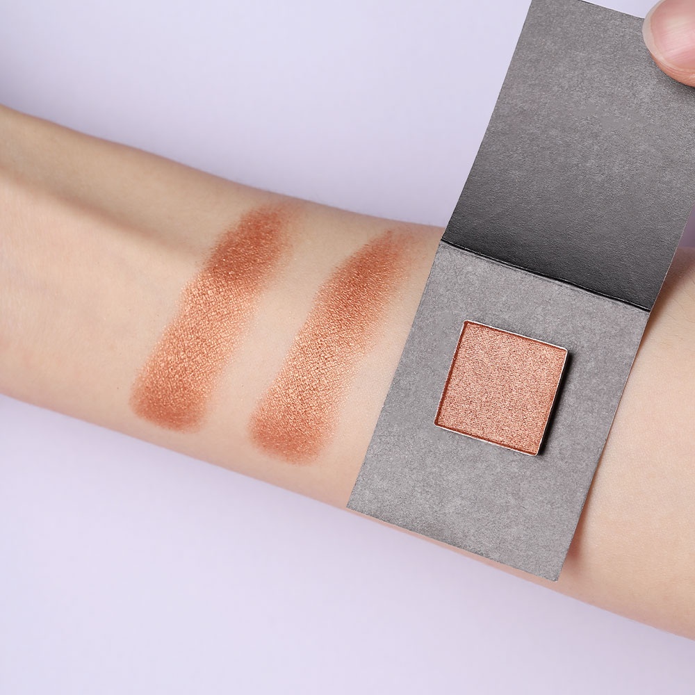 Bảng phấn mắt mẫu O.Two.O 11g 8 màu ánh nhũ  Màu ngẫu nhiên | BigBuy360 - bigbuy360.vn