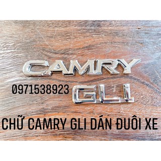 Chữ camry gli dán đuôi xe