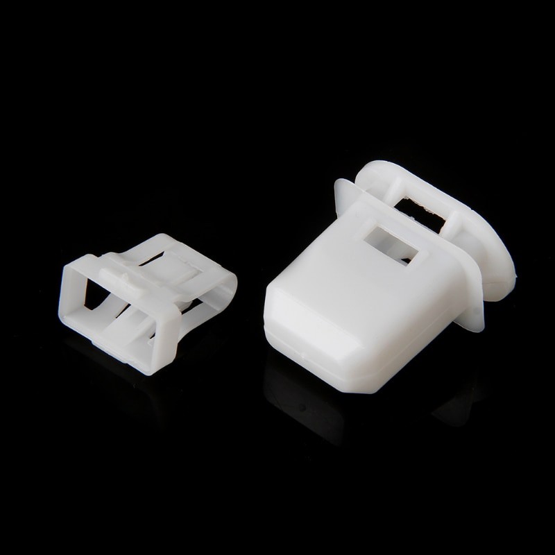 Kẹp khóa kẹp hàng ghế sau xe Toyota