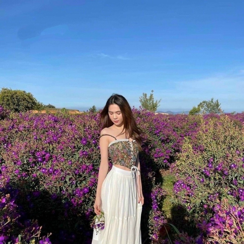Áo Thổ Cẩm Dệt Kiểu Hai Dây Croptop Đan Dây Trước Ngực