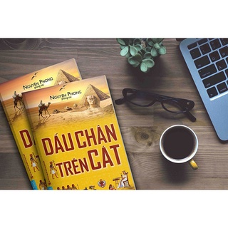 Sách - Dấu Chân Trên Cát (Tái Bản 2020)