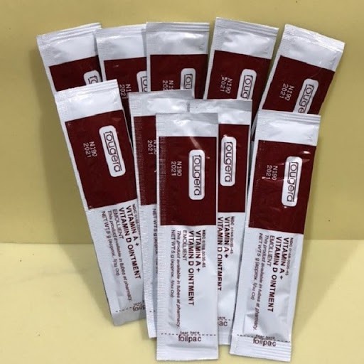 Dưỡng môi sau phun xăm AD gói dài 5g, dưỡng ẩm kích bong nhanh