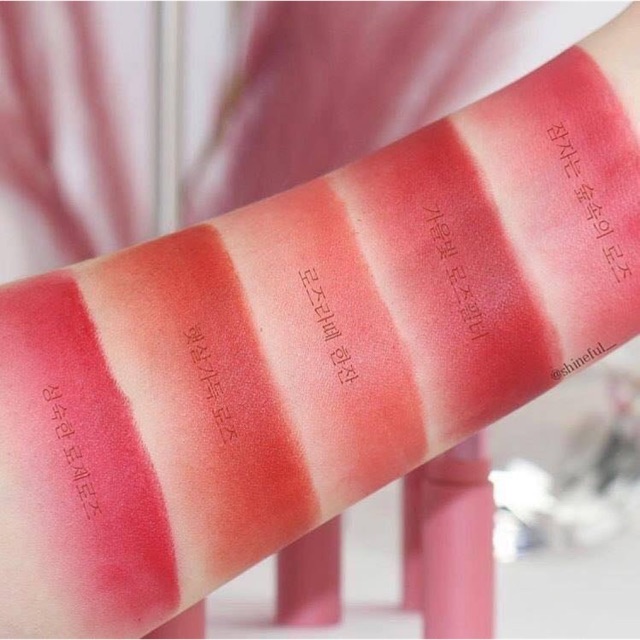 Son thỏi Black Rouge Rose Velvet