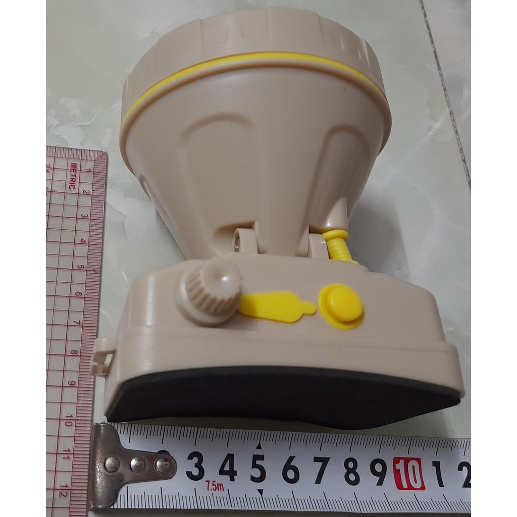 Đèn Led đeo và đội đầu sạc tích điện công nghệ Thái Lan có 2 loại công tắc nhấn và xoay phát sáng nhiều màu sắc đa năng