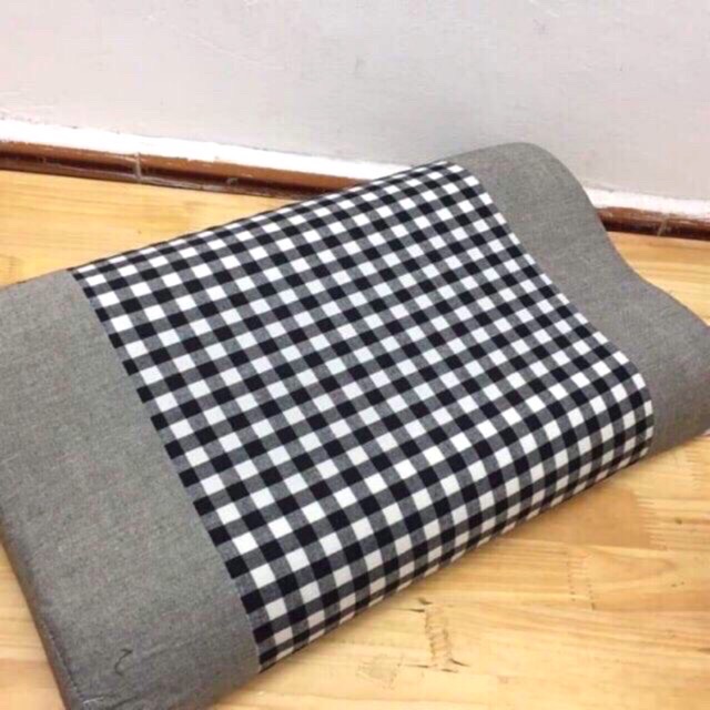 Gối cao su non người lớn loại 1 hàng đẹp màu ngẫu nhiên