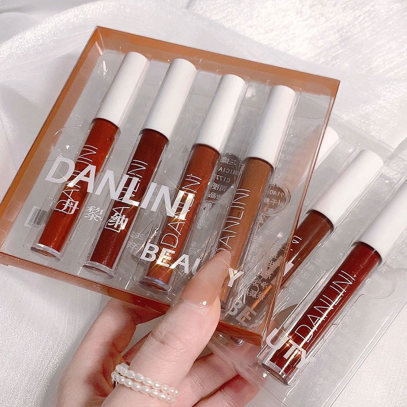 Set 4 Son Kem Lì DANLINI Vỏ Đỏ | BigBuy360 - bigbuy360.vn