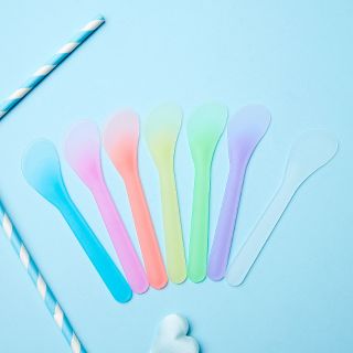 Combo 50 que quét mặt nạ (đủ màu).