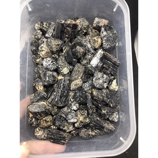 Tourmaline đen thô thanh tẩy