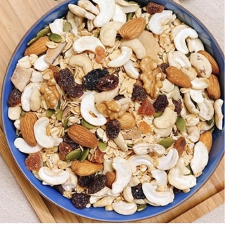 Granola ăn kiêng giòn thơm nướng mật ong Gói 500g GRN001 Bibemart