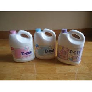 Nước giặt Dnee 3000ml Đủ Màu và hàng khách đặt