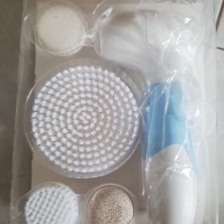 Máy rửa mặt công nghệ Nhật Bản Flawless