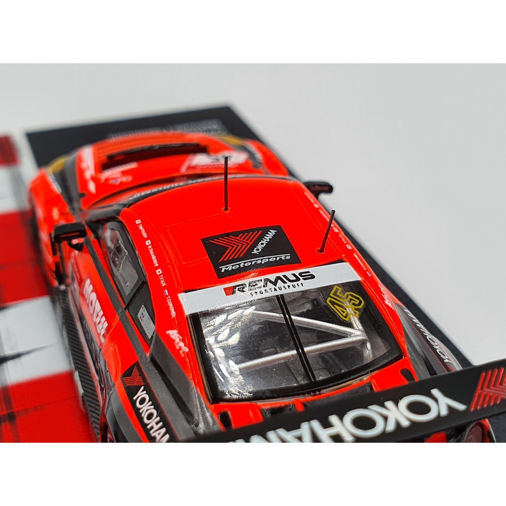 Xe Mô Hình Nissan GT-R Nismo GT3 Nurburgring 24hours 2019 1:64 Tarmac Works ( Cam Dạ Quang )