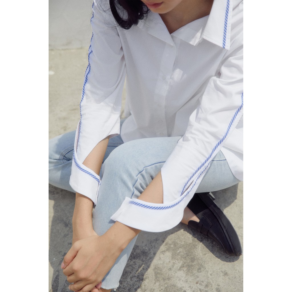 TheBlueTshirt - Áo Sơ Mi Phom Rộng Nữ Màu Trắng - Twisted Cuff Oversize Shirt