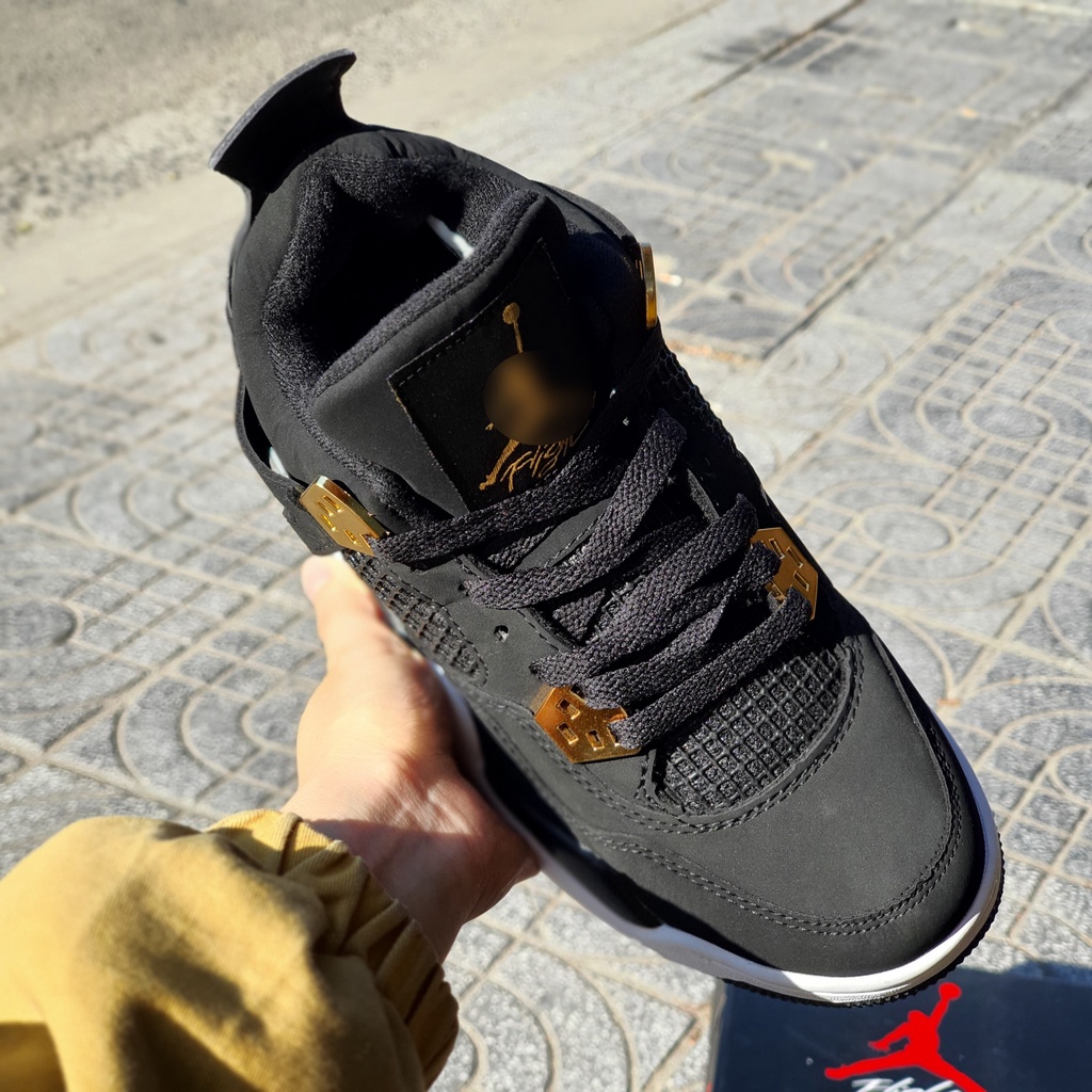 Giày thể thao cổ cao Jordan 4 nam nữ màu đen trắng royalty, Giày bóng rổ đẹp giá rẻ, Sneaker cao cổ retro black