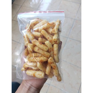 Nui chiên mắm cháy tỏi ớt