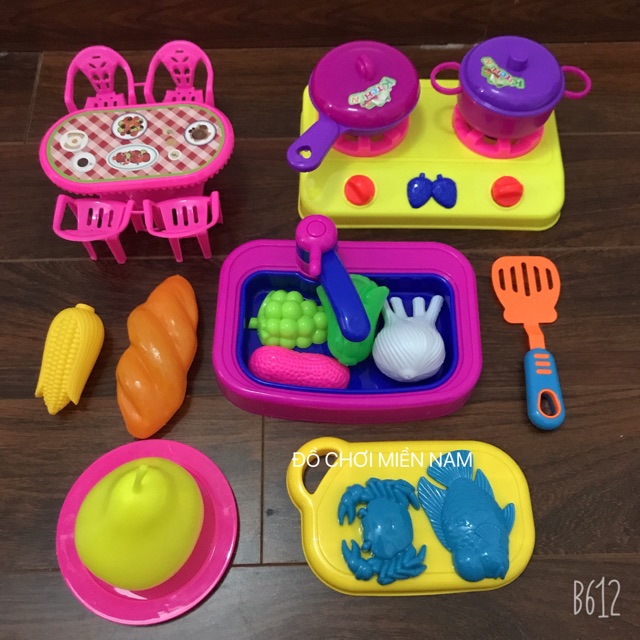 [Hàng VN] Túi đồ chơi nhà bếp nấu ăn gồm bồn rửa chén kèm phụ kiện rau quả y hình dành cho bé
