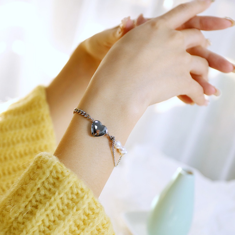 Lắc Tay Nữ Vòng Tay Titan Ko Rỉ Trái Tim TT 4142