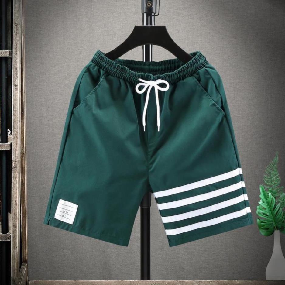 Quần đùi nam phong cách thế thao, quần ngố Thome 4 sọc thời trang nam cực chất.