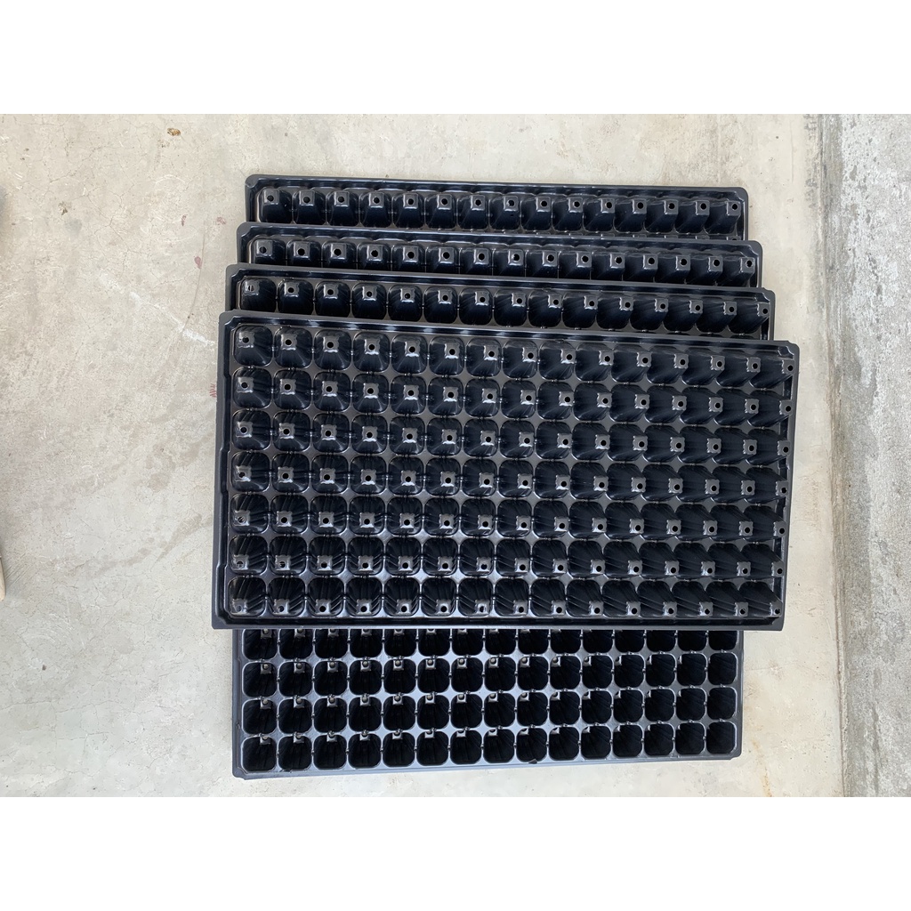 5 KHAY ƯƠM 105 LỖ NÔNG ( BẠT CHỐNG CỎ, LƯỚI CHỐNG NẮNG, DỊCH TRUYỀN CHO CÂY...)