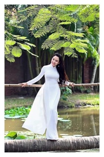 Áo dài trắng