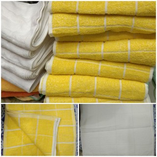 Khăn lau bàn ô vàng ô trắng giá rẻ