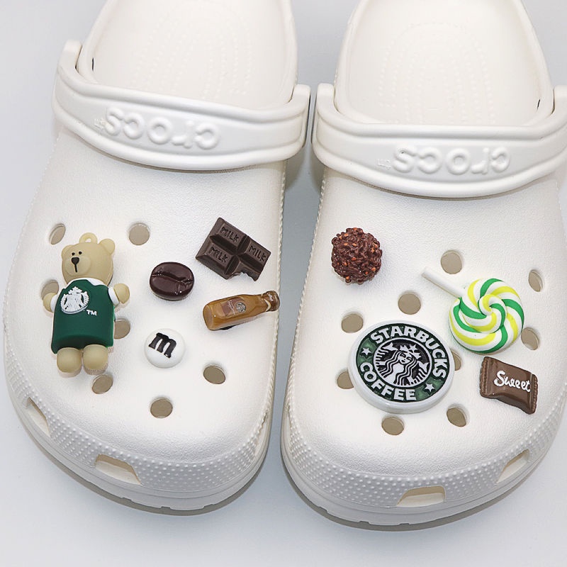 Dép Crocs Cài Nút Charm Hình Giày Crocs Hoạt Hình Starbucks DIY