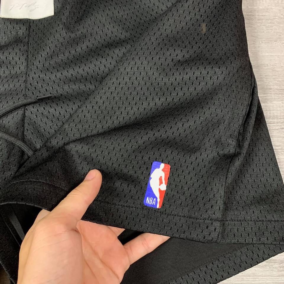[HÀNG SẴN] Quần FEAR OF GOD x NBA Basketball Shorts (Black) NBA Mesh cao cấp full tag túi, quần short FOG | BigBuy360 - bigbuy360.vn
