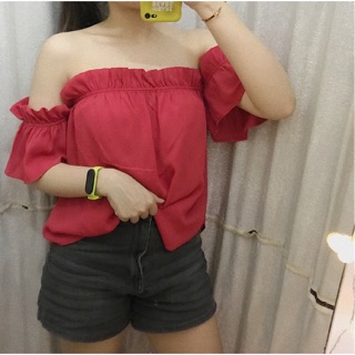 Áo rớt vai phối bèo