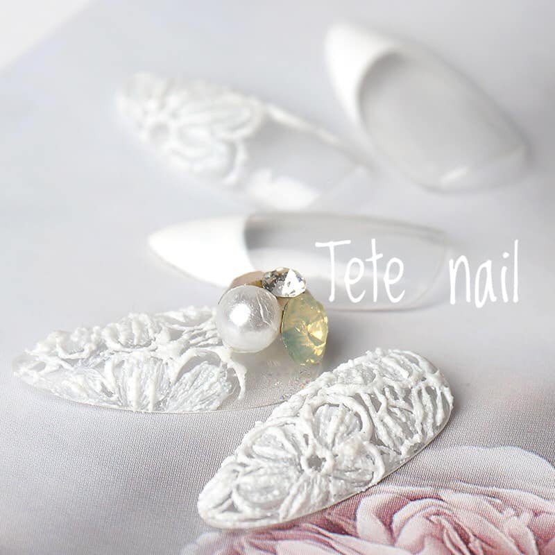 Gel xi măng , gel thạch cao (màu trắng) vẽ họa tiết nổi 3D