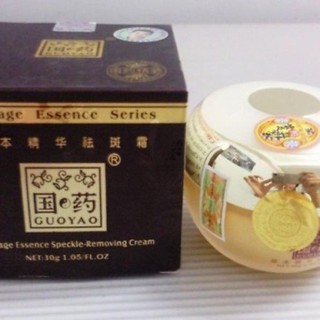 Kem nhân sâm HERBAGE ESSENCE SERIES Nhật Bản