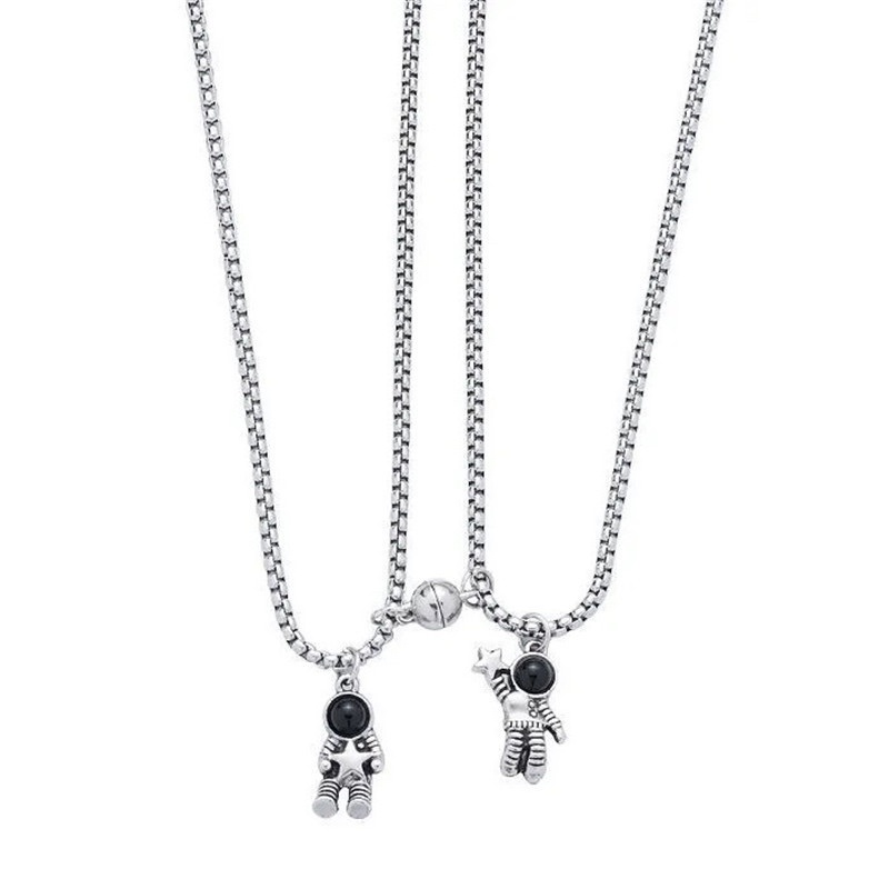 Dây chuyền cặp đôi nam châm mặt phi hành gia bằng thép titan không đen gỉ, quà tặng cặp đôi tình yêu ý nghĩa