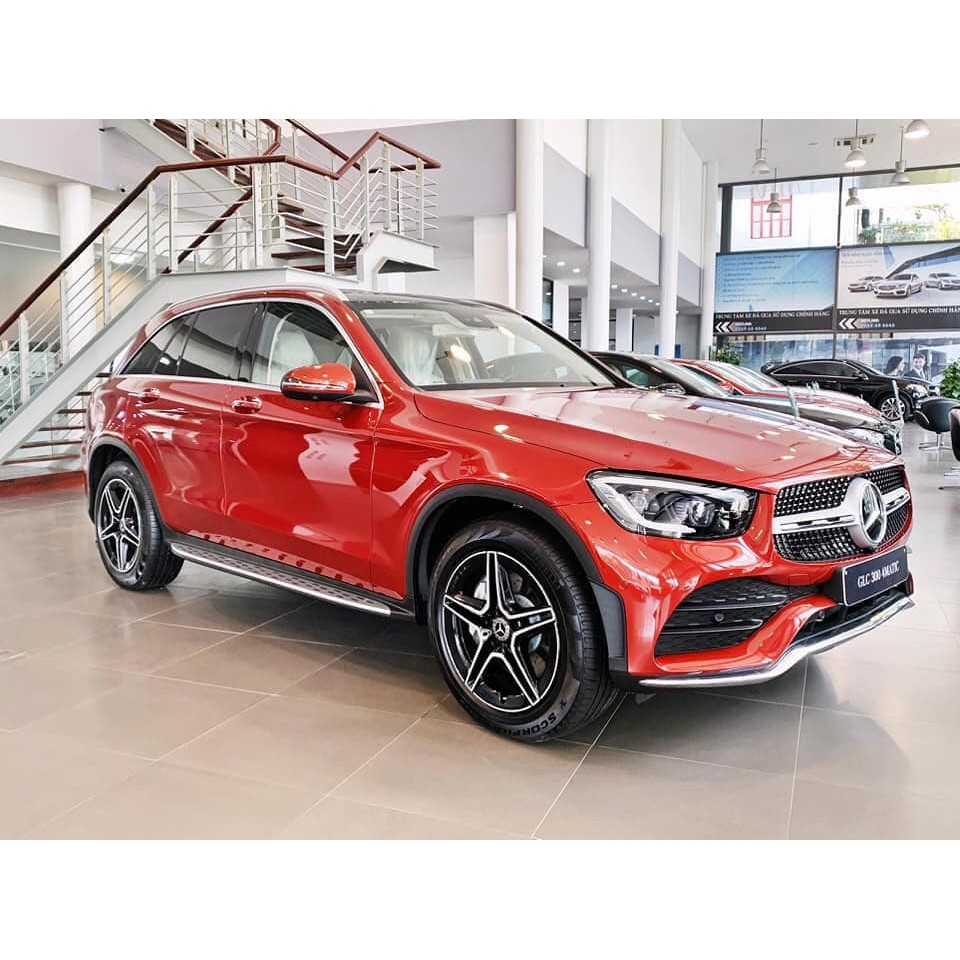 Bao da chìa khóa ô tô Mercedes màu đen viền chỉ đỏ M2