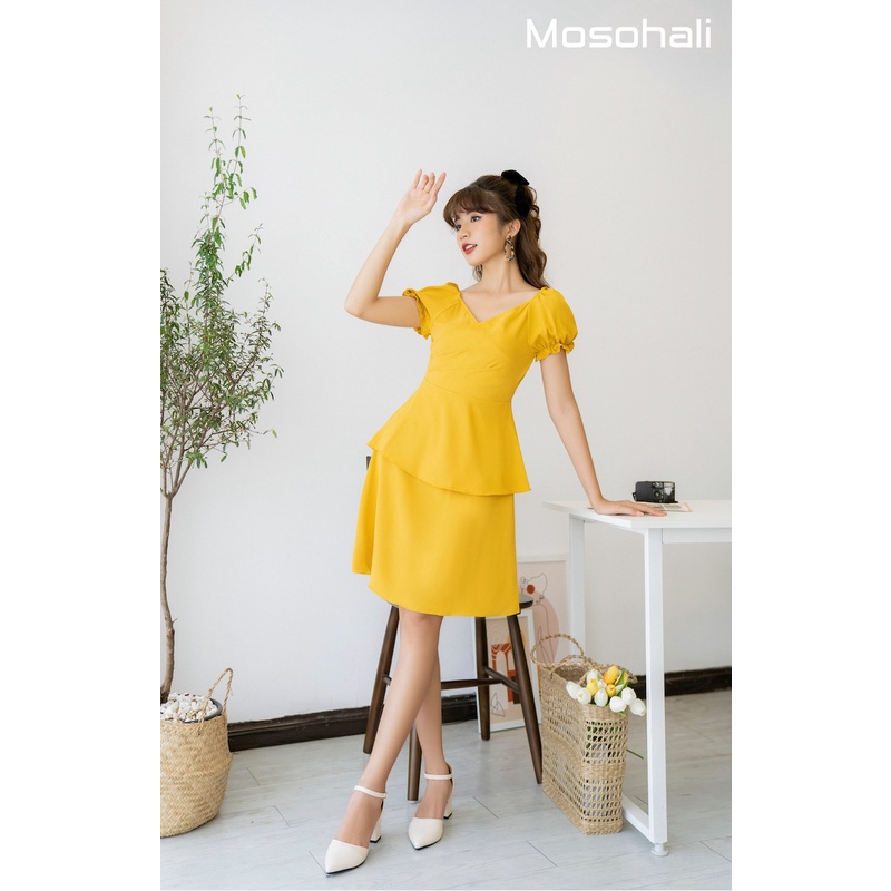 Váy nữ maxi Mosohali cổ tim nơ lưng thiết kế Maxi buộc nơ sau 2 màu xanh vàng
