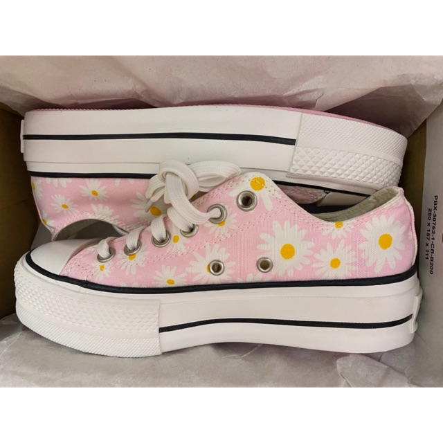 Giày đế cao converse daisy