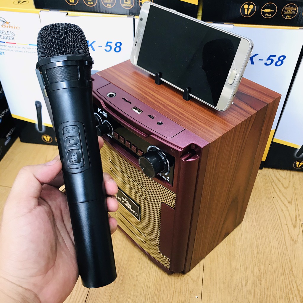 Loa bluetooth karaoke KIOMIC K58 tặng kèm 1 mic không dây hát karaoke - giao màu ngẫu nhiên