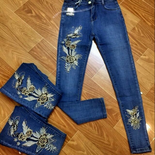 quần jean thêu hoa